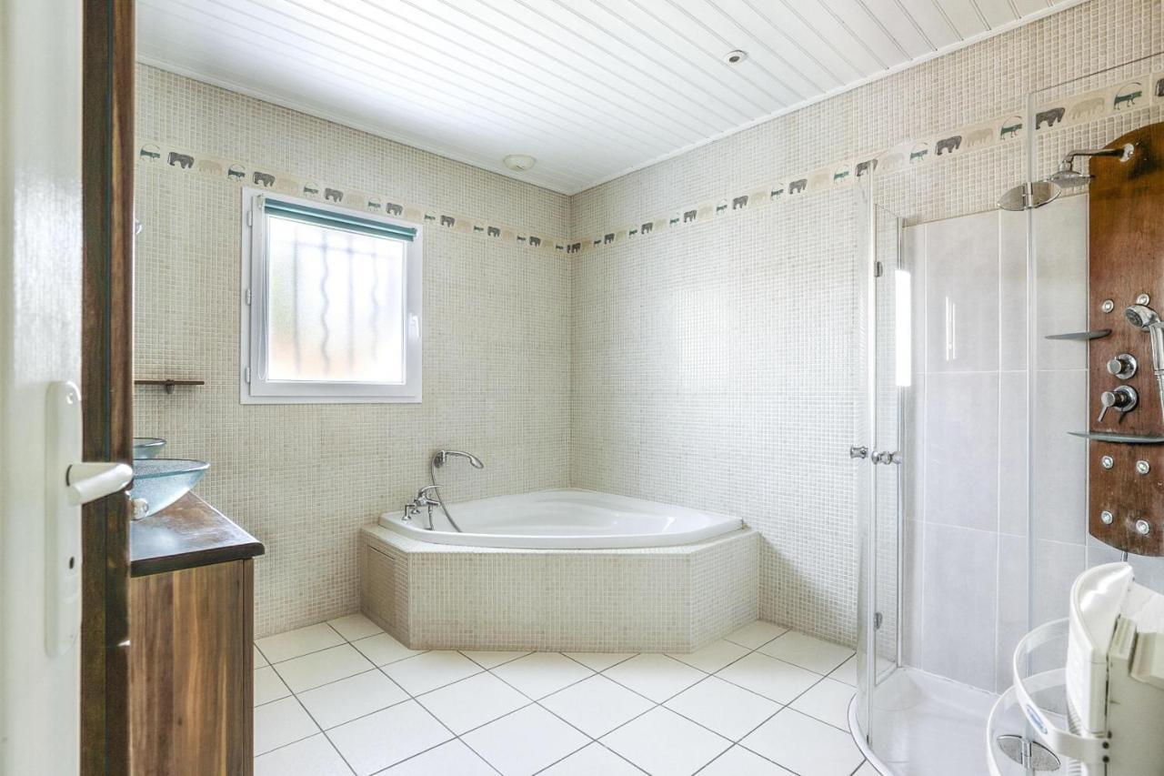 Les Sables-dʼOlonne Maison Avec Piscine Pour 6 Personnes מראה חיצוני תמונה